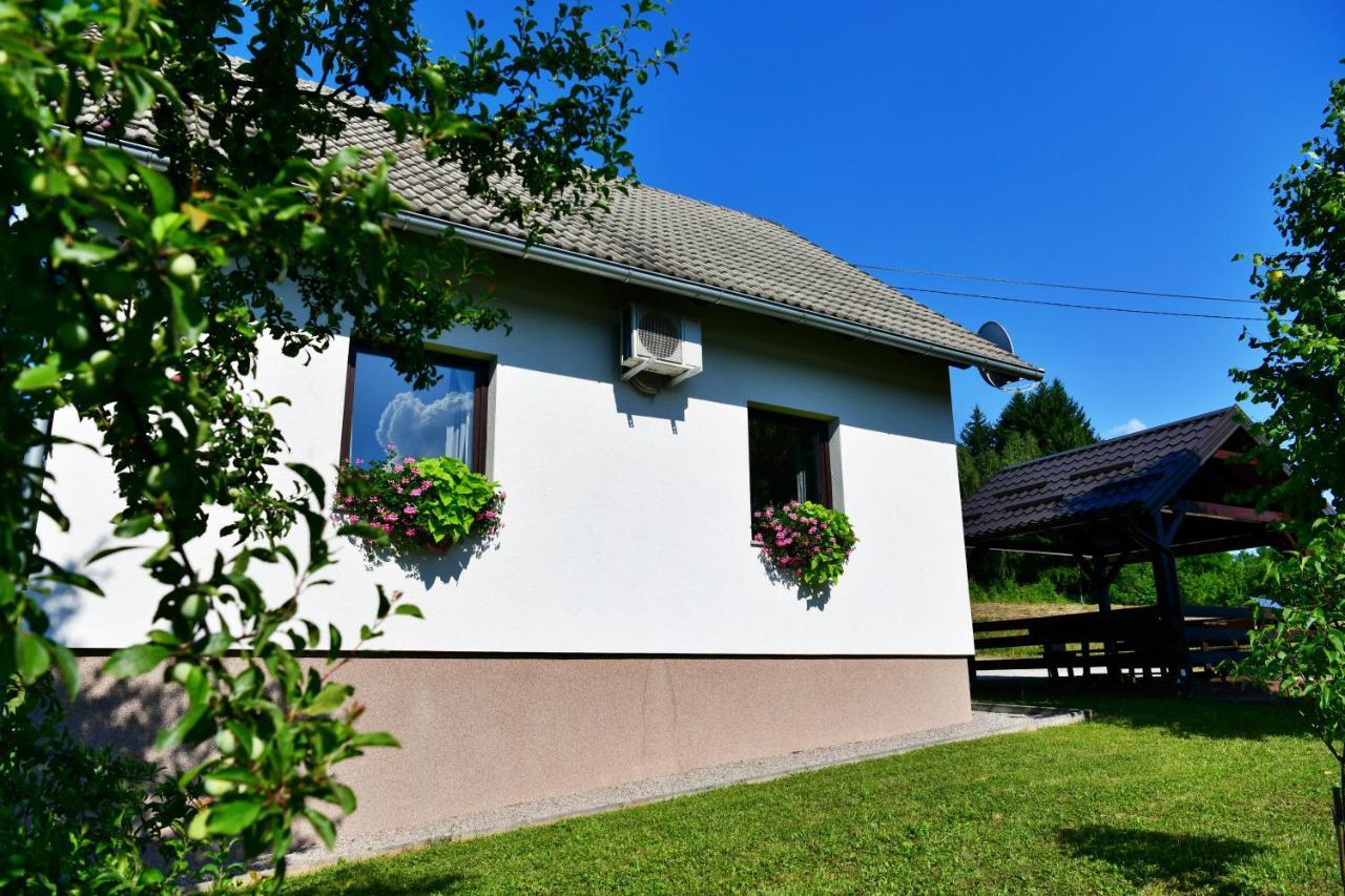 Holiday Home Ostrun Rakovica Exterior photo